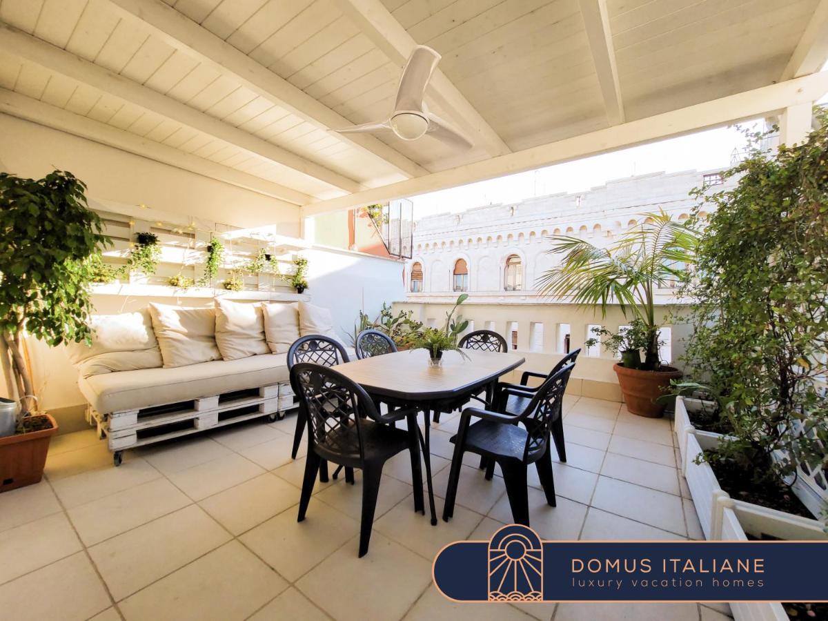 Penthouse In The Heart Of Bari With Terrace Apartment Exterior photo